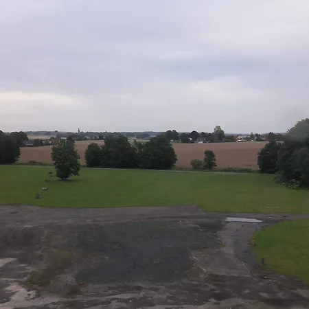 5 Person In Holeby