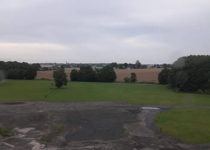 5 Person In Holeby